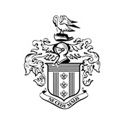 卢米斯查菲中学